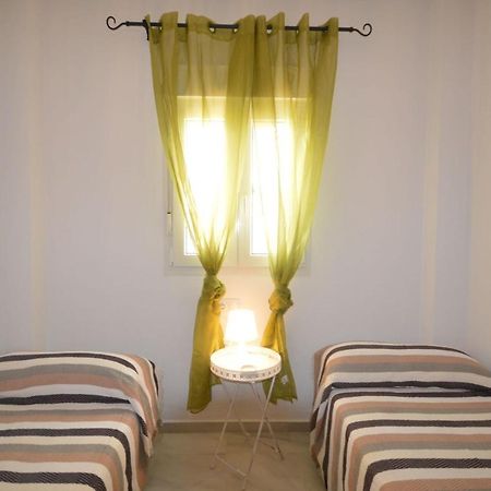 Apartamento Centrico En Conil Con Garaje Conil De La Frontera Exterior photo