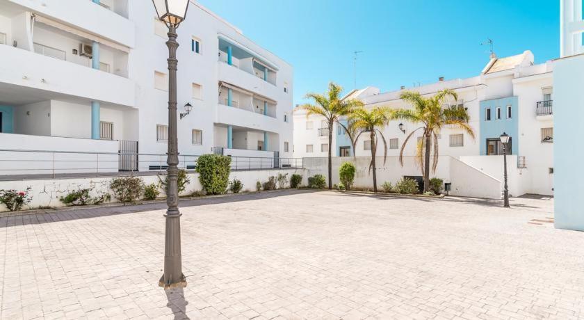 Apartamento Centrico En Conil Con Garaje Conil De La Frontera Exterior photo